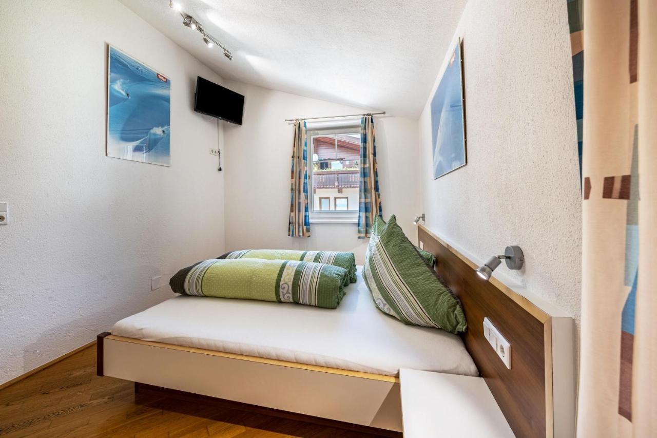 Haus Rudi Ried im Zillertal Exterior foto